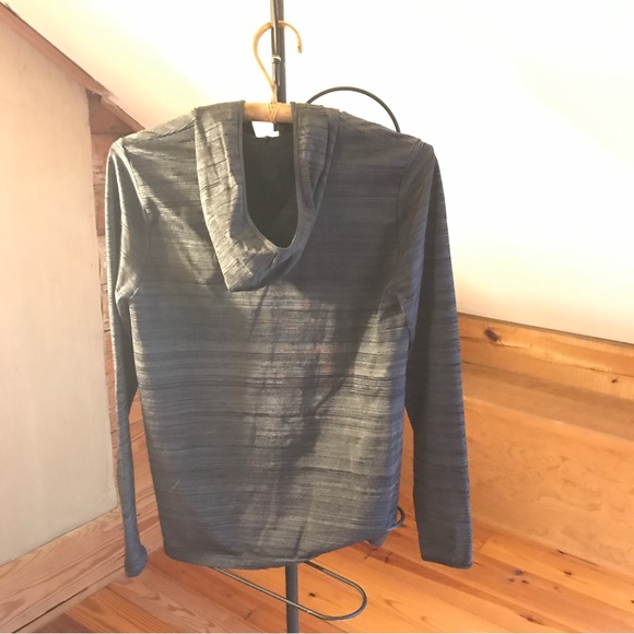 Fabletics Dark Heather Gray Atheltic Hoodie, NWOT, XL - Picture 11 of 12